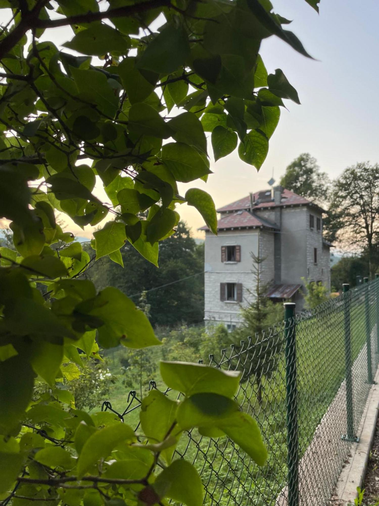 Giulio Mountain B&B 阿拉 外观 照片