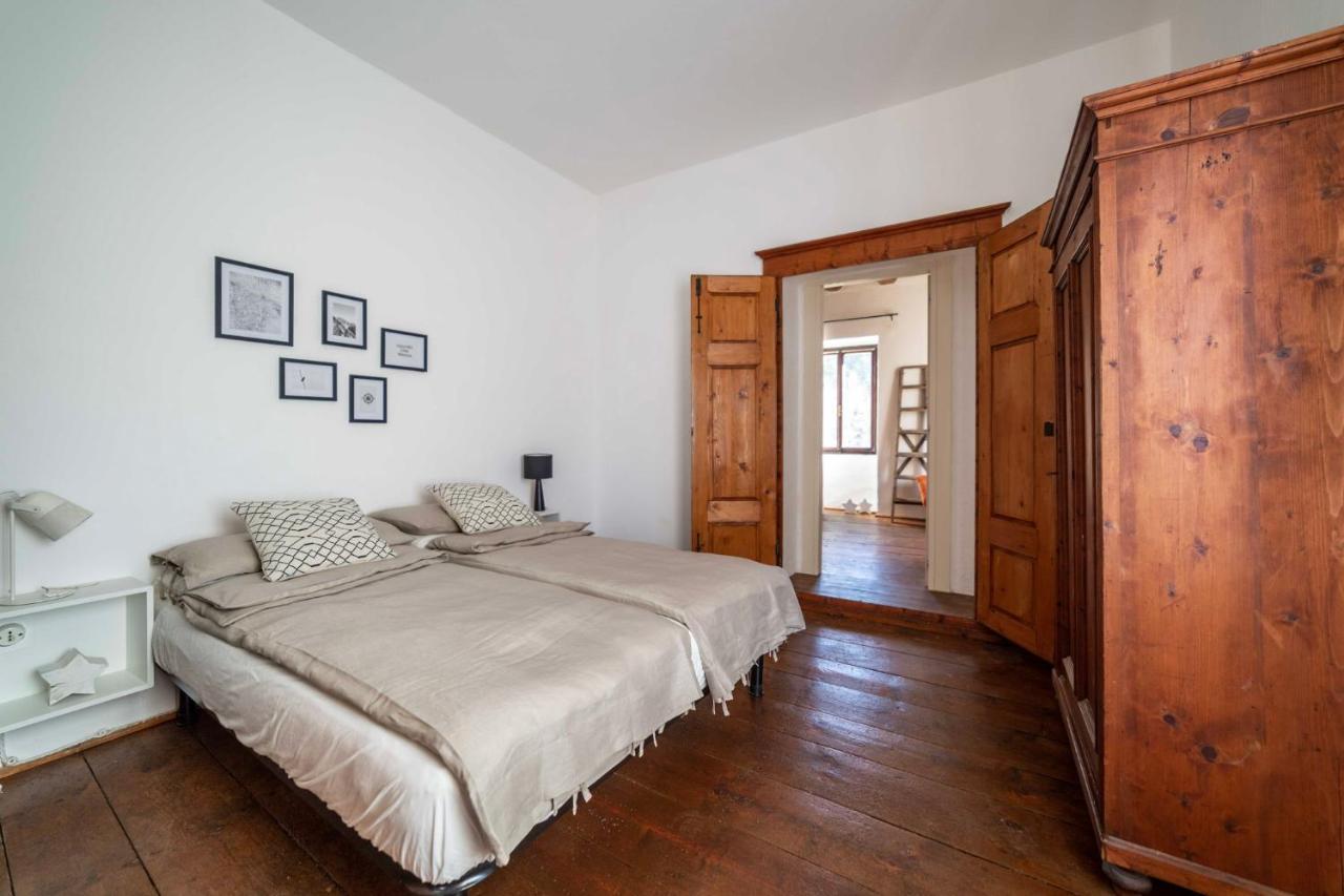 Giulio Mountain B&B 阿拉 外观 照片