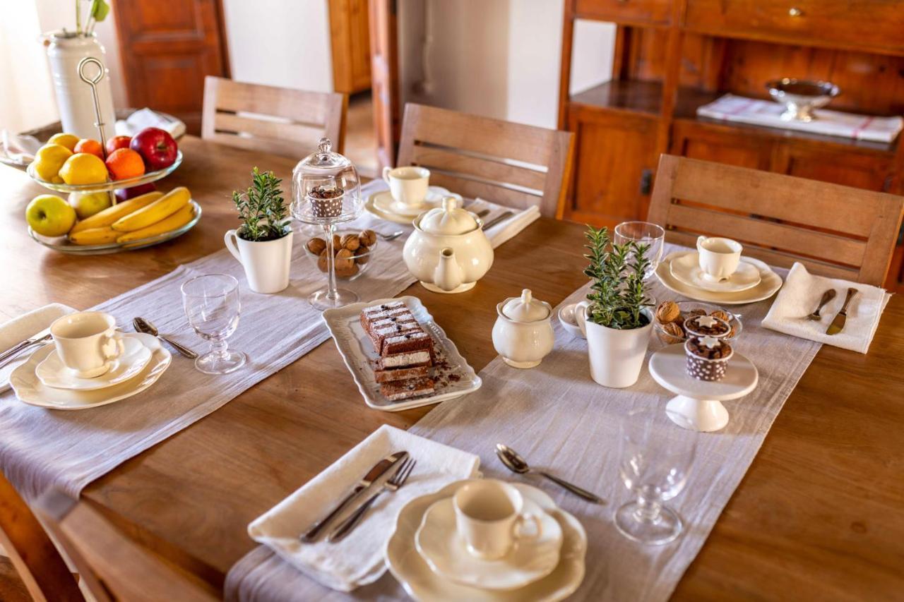 Giulio Mountain B&B 阿拉 外观 照片